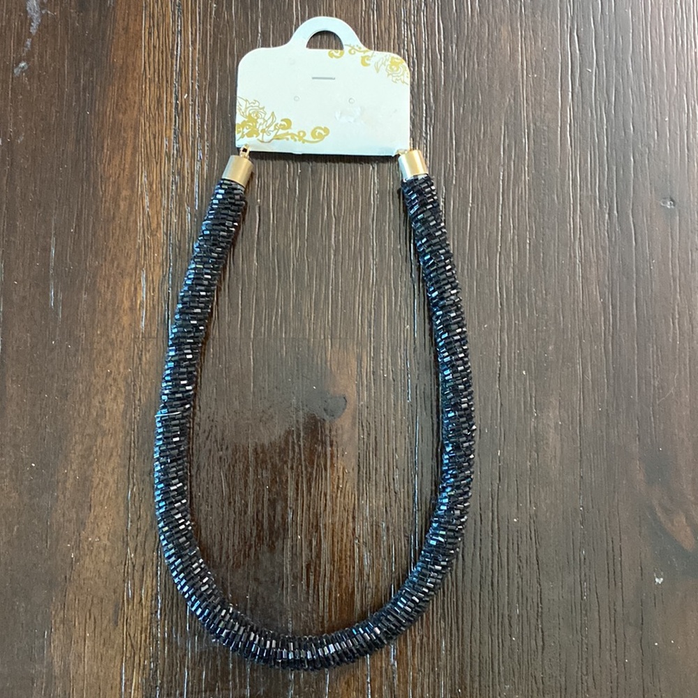Necklaces - Picture 4 of 4